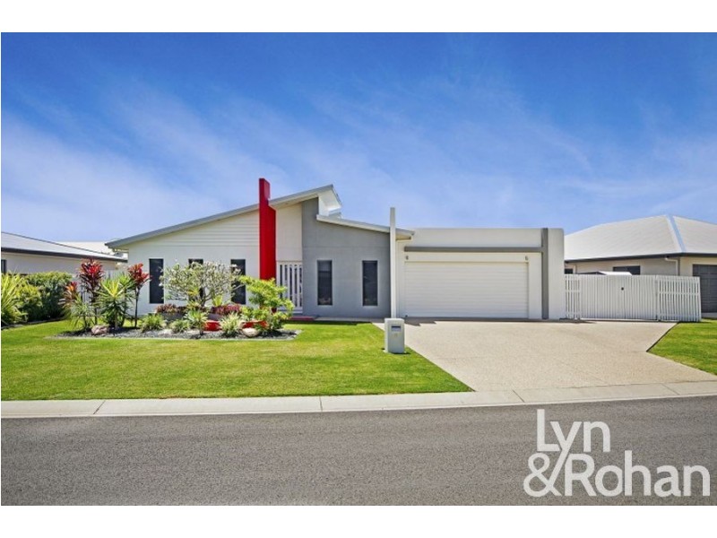 6 Batiki Circuit, Burdell QLD 4818