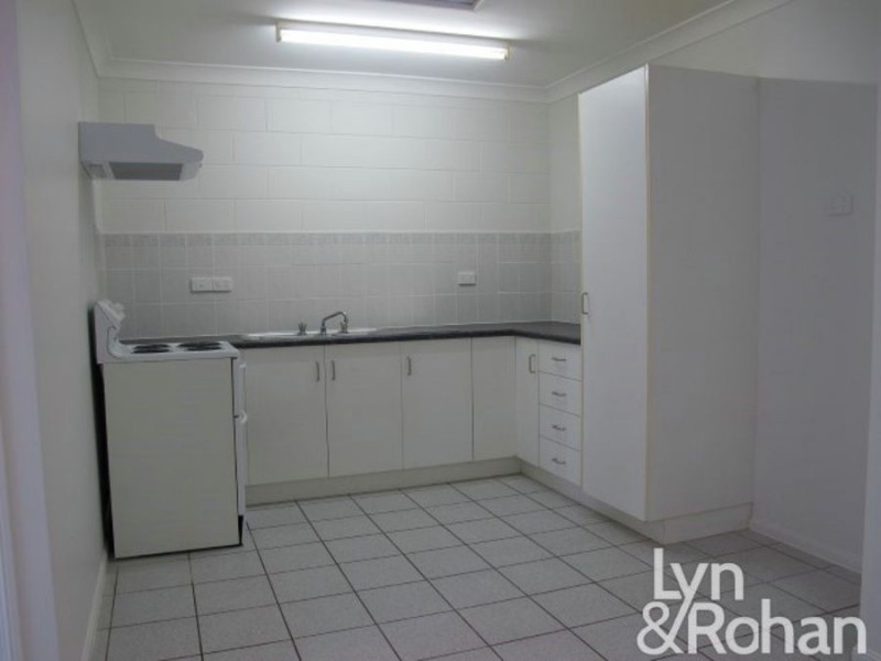 3/18 Redpath Street, North Ward QLD 4810