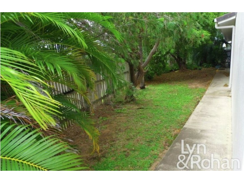 3/18 Redpath Street, North Ward QLD 4810