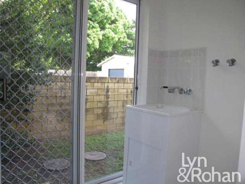 3/18 Redpath Street, North Ward QLD 4810