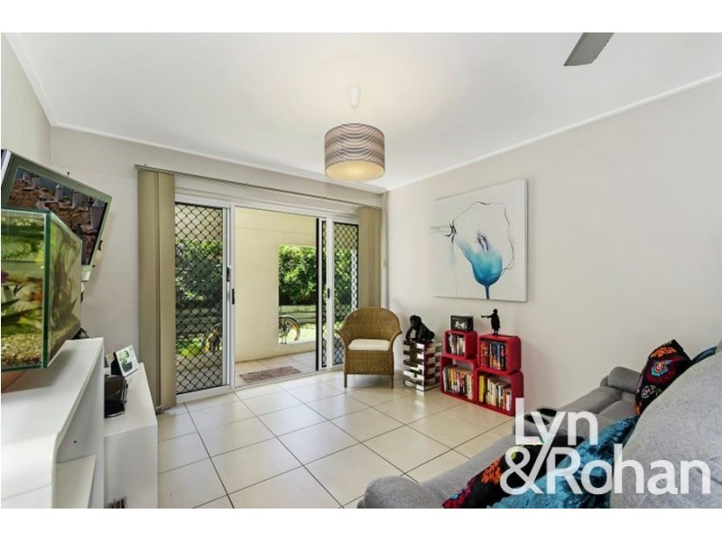 4/8 McKinley Street, North Ward QLD 4810