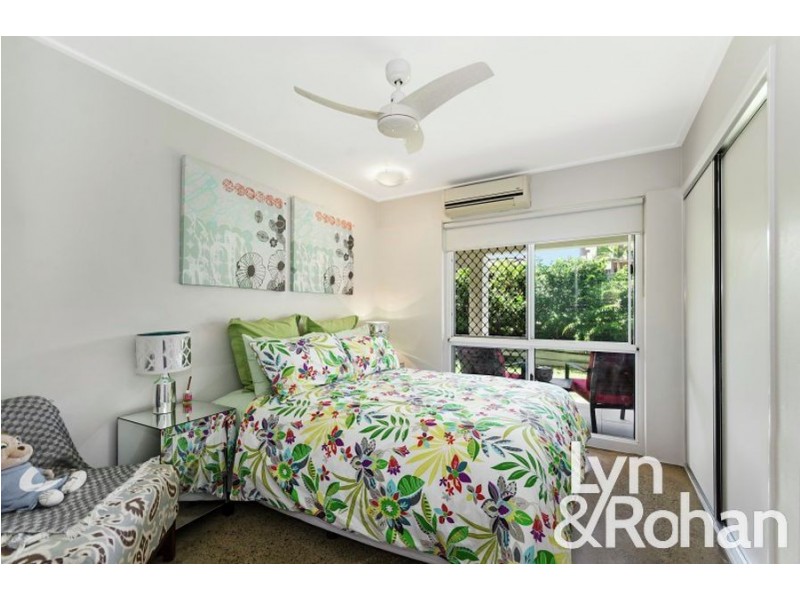 4/8 McKinley Street, North Ward QLD 4810