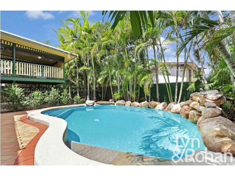 8 Daniels Street, Vincent QLD 4814