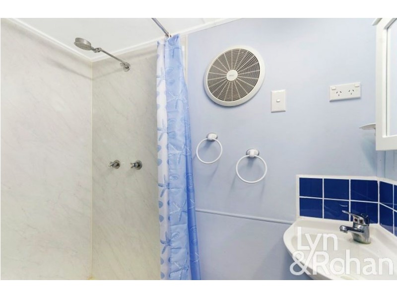 8 Daniels Street, Vincent QLD 4814