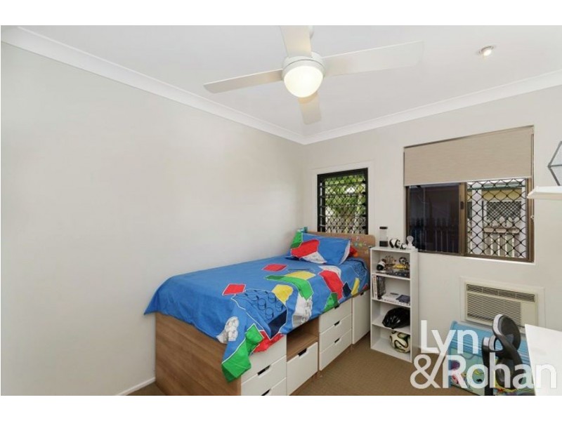 110 Whitsunday Dr, Kirwan QLD 4817