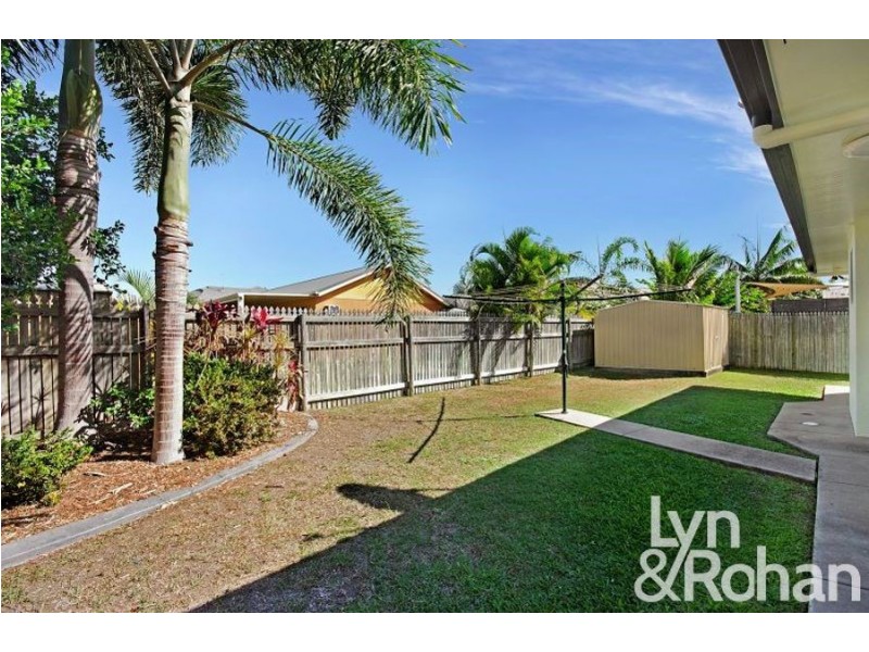 8 Constable Court, Kirwan QLD 4817