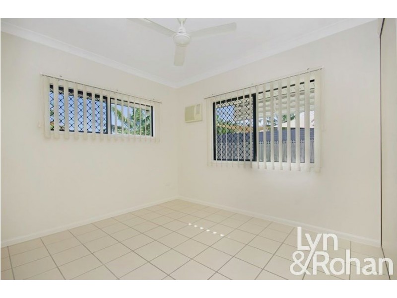 8 Constable Court, Kirwan QLD 4817