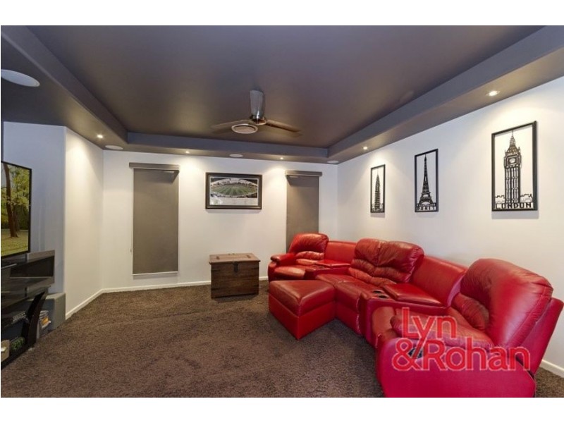 2 Raja Aho Road, Rangewood QLD 4817