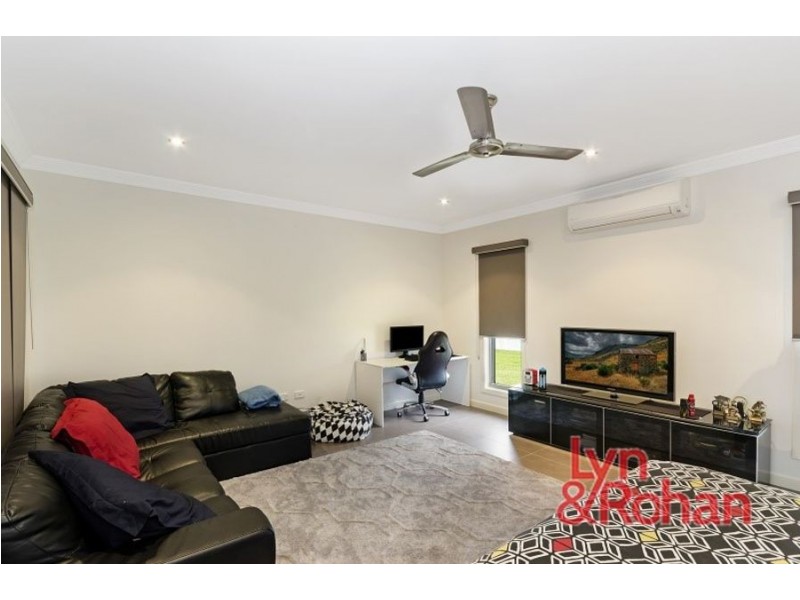 2 Raja Aho Road, Rangewood QLD 4817