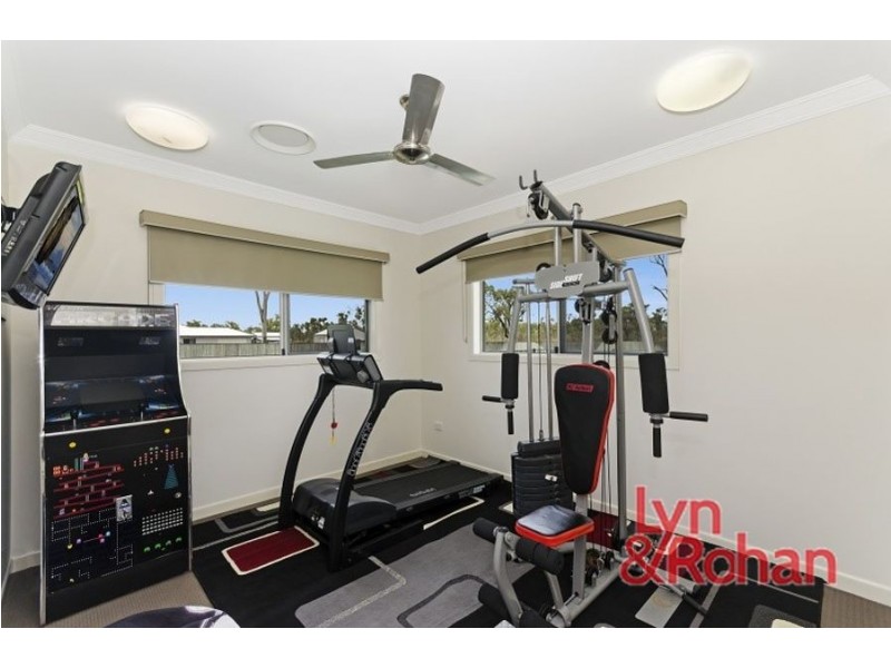 2 Raja Aho Road, Rangewood QLD 4817