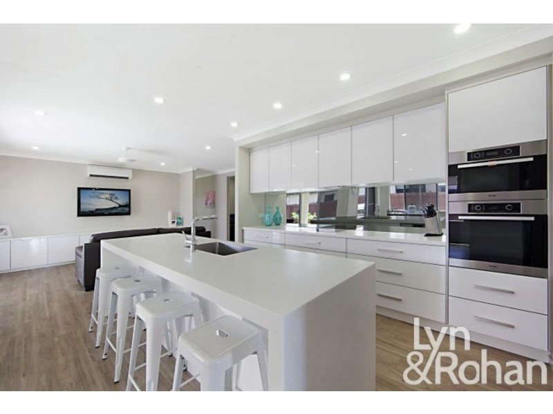 14 Biscayne Street, Burdell QLD 4818