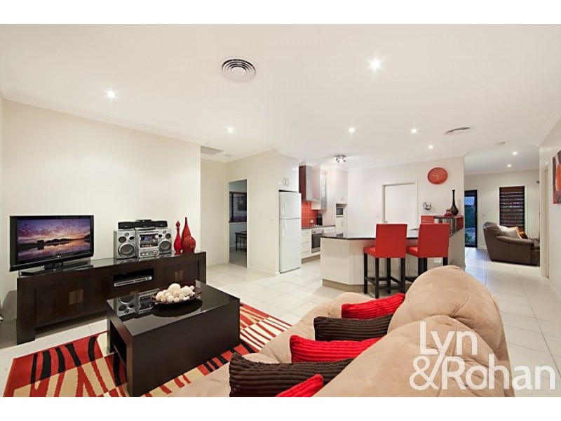 37 Keeper Court, Mount Louisa QLD 4814