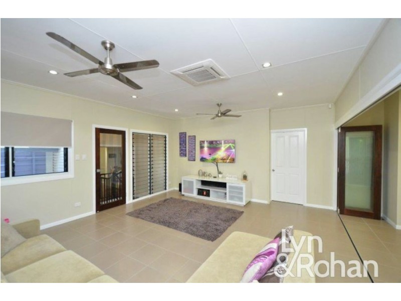 5 Lomax Street, Mysterton QLD 4812