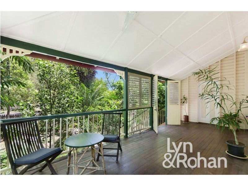 4 Claude Street, West End QLD 4810