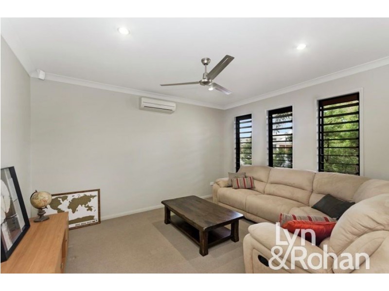 3 Arafura Close, Burdell QLD 4818