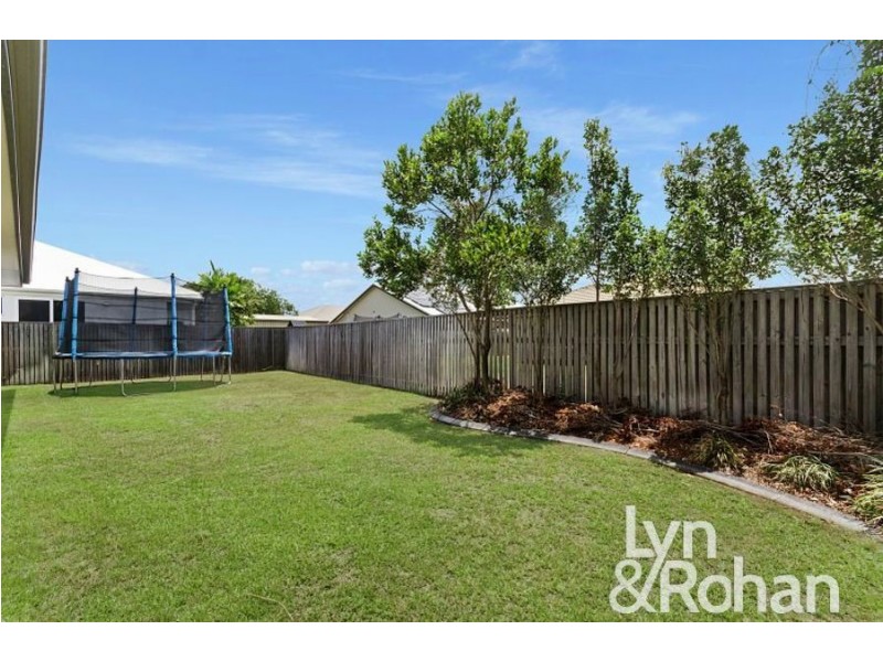 3 Arafura Close, Burdell QLD 4818