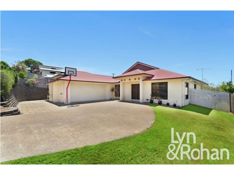 19 Palomar Court, Mount Louisa QLD 4814