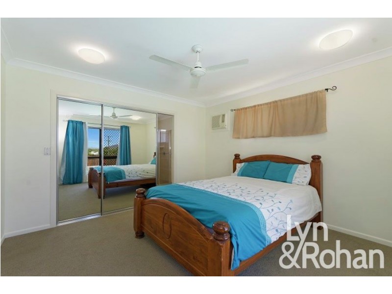 19 Palomar Court, Mount Louisa QLD 4814