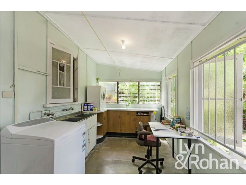 186 Bayswater Road, Currajong QLD 4812