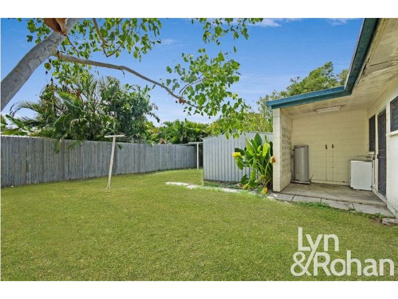 8 Hart Street, Kirwan QLD 4817