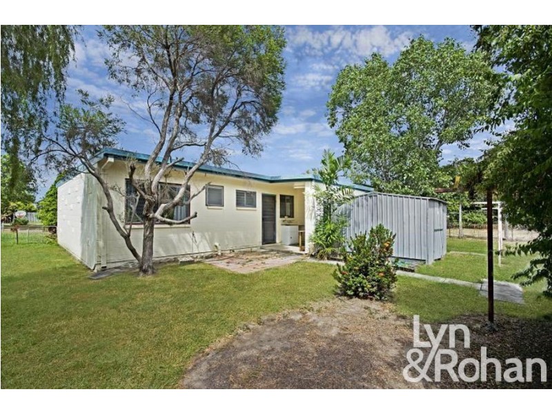 8 Hart Street, Kirwan QLD 4817