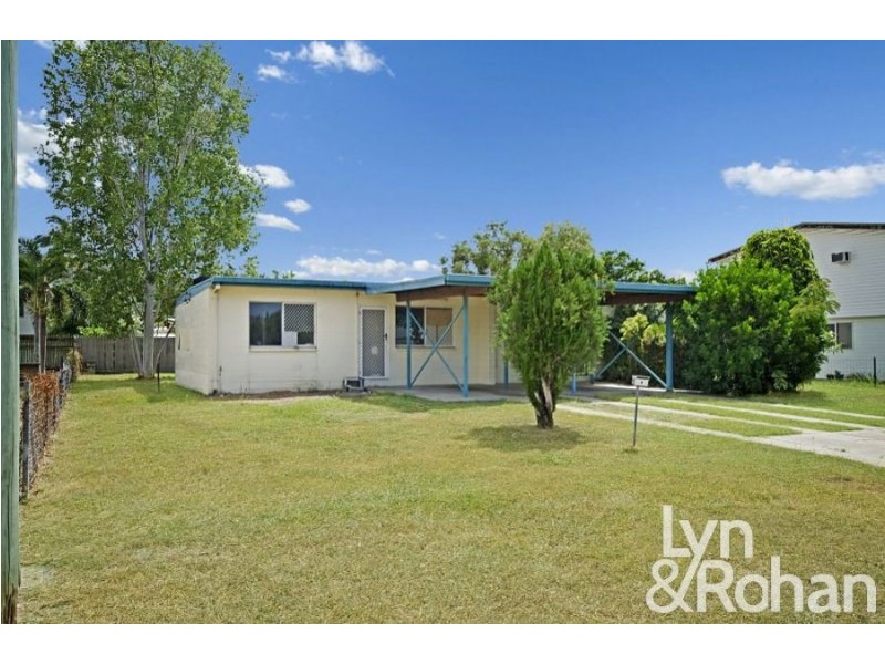 8 Hart Street, Kirwan QLD 4817