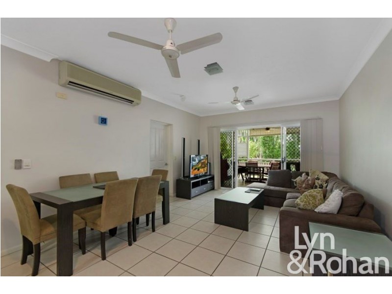 1/42 Warburton Street, North Ward QLD 4810