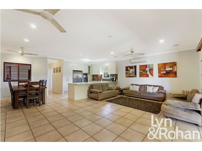 3 Riviera Circuit, Kirwan QLD 4817