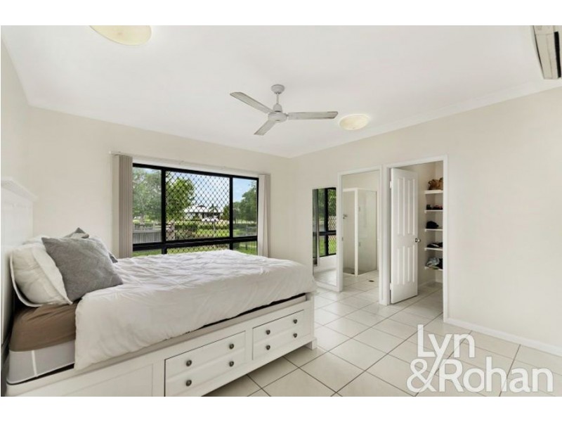 11 Lyrebird Lane, Bohle Plains QLD 4817