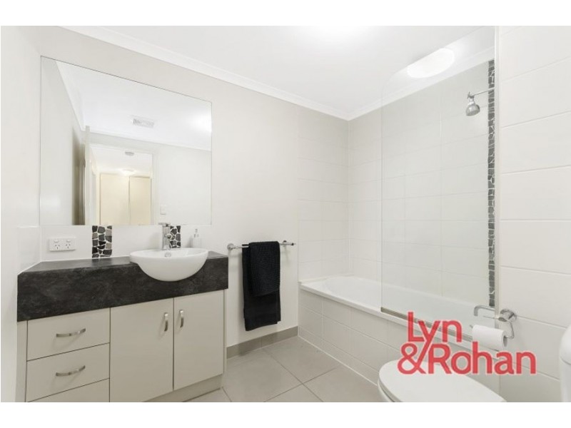 43/111 Bowen Road, Rosslea QLD 4812