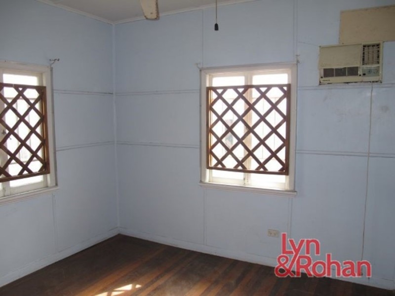 18 Collins Street, Aitkenvale QLD 4814