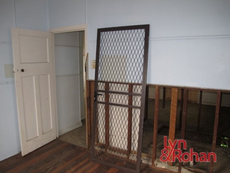 18 Collins Street, Aitkenvale QLD 4814