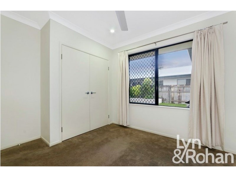 25 Stoneville Circuit, Mount Louisa QLD 4814