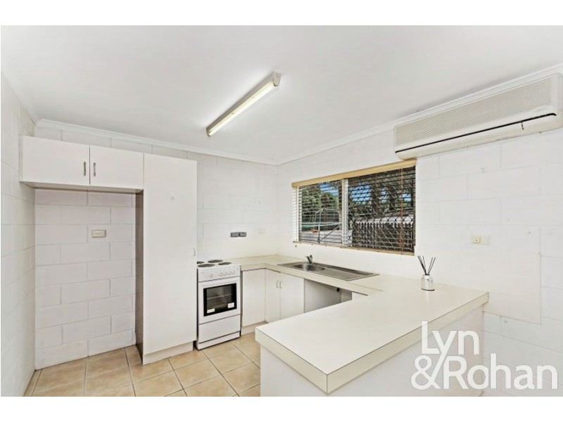 2/54 Ahearne Street, Hermit Park QLD 4812