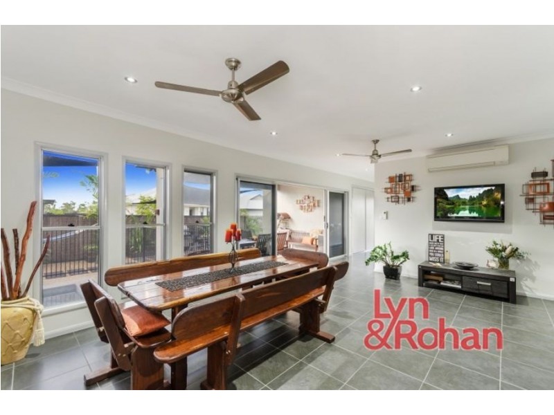 33 Cartier Circuit, Burdell QLD 4818