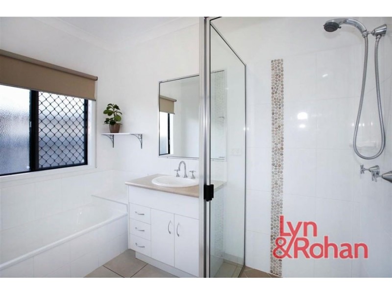 66 Lady Musgrave Circuit, Burdell QLD 4818