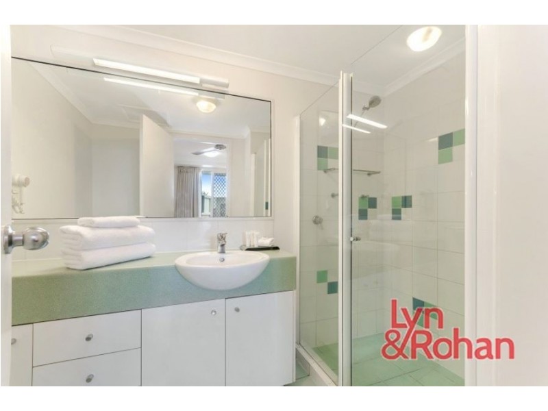 7/7 Mariners Drive, Townsville City QLD 4810