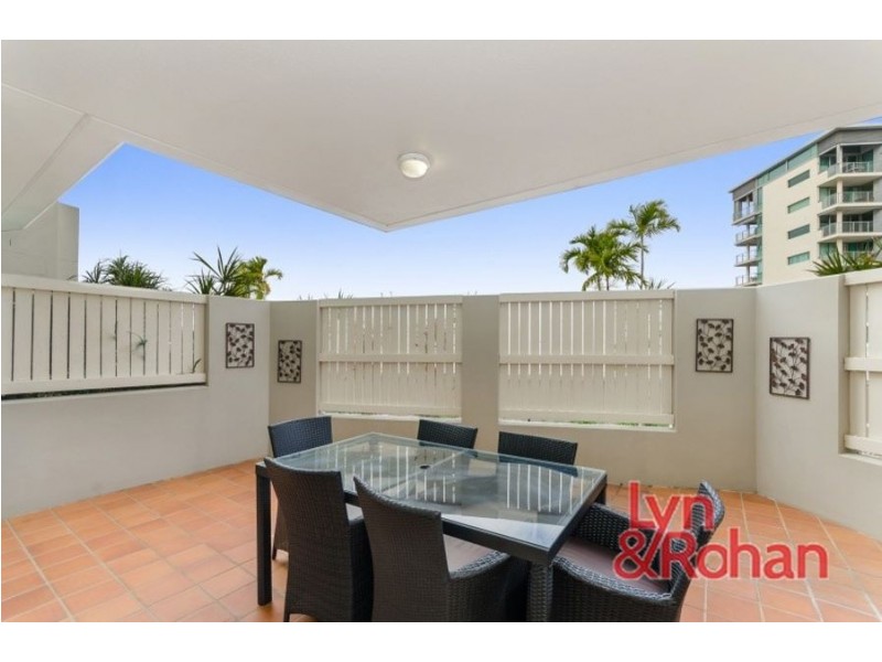 7/7 Mariners Drive, Townsville City QLD 4810