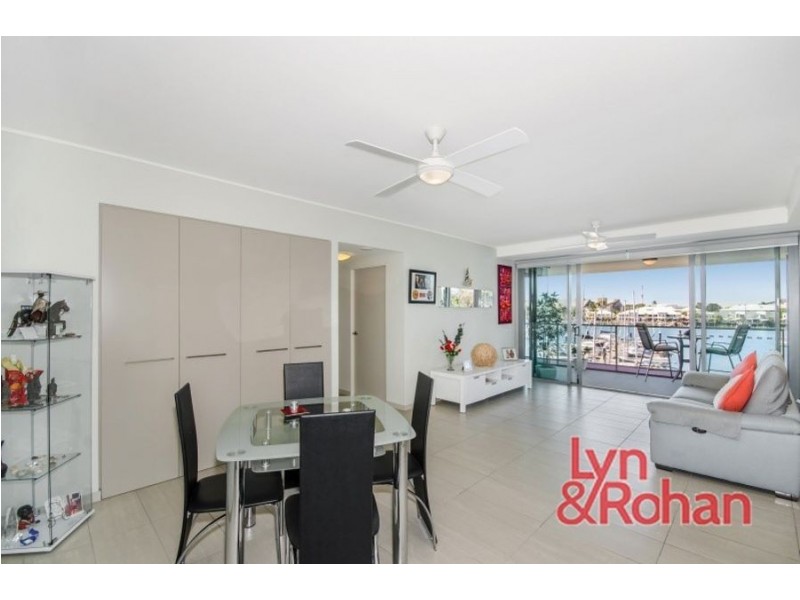 2305/6 Mariners Drive, Townsville City QLD 4810