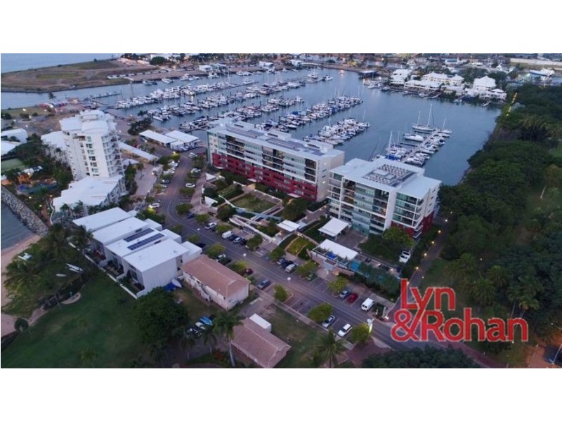 2305/6 Mariners Drive, Townsville City QLD 4810
