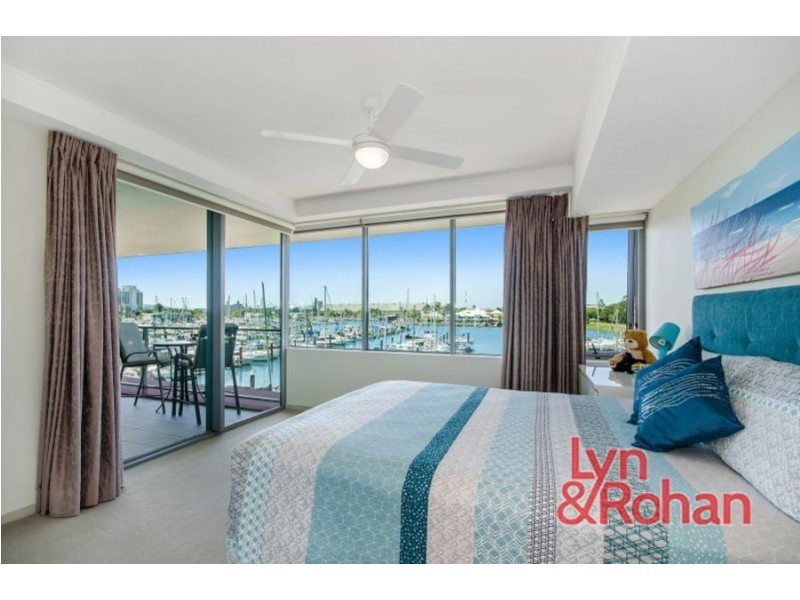 2305/6 Mariners Drive, Townsville City QLD 4810