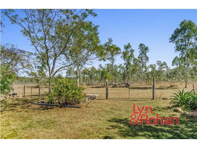 174 Mount Low Parkway, Mount Low QLD 4818