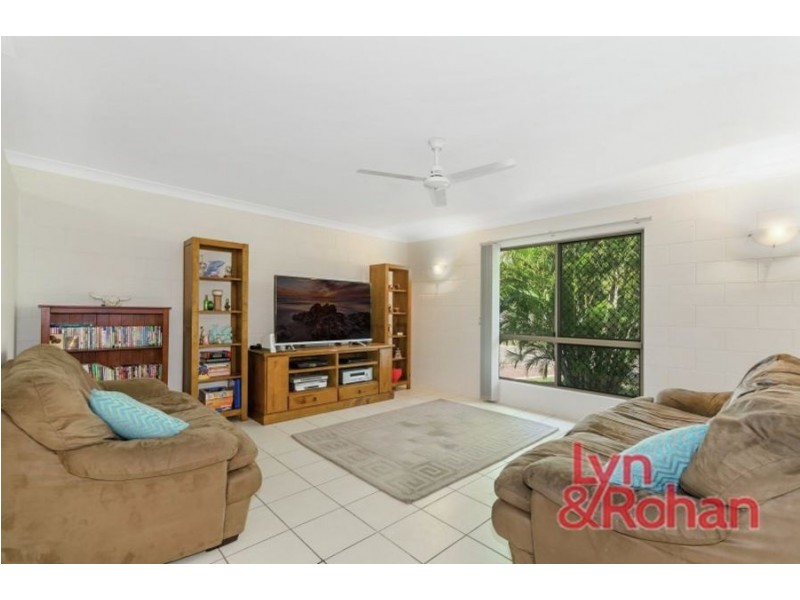 1 Gernika Court, Bushland Beach QLD 4818
