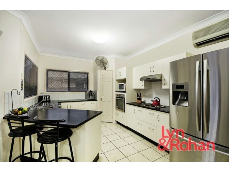 27 Riley Circuit, Kirwan QLD 4817