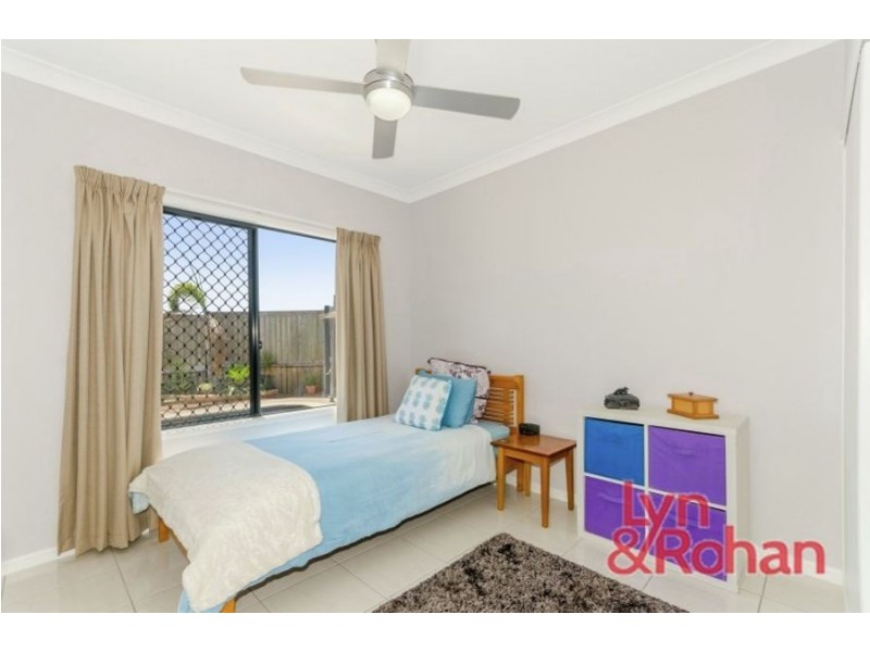 16 Makena Circuit, Burdell QLD 4818