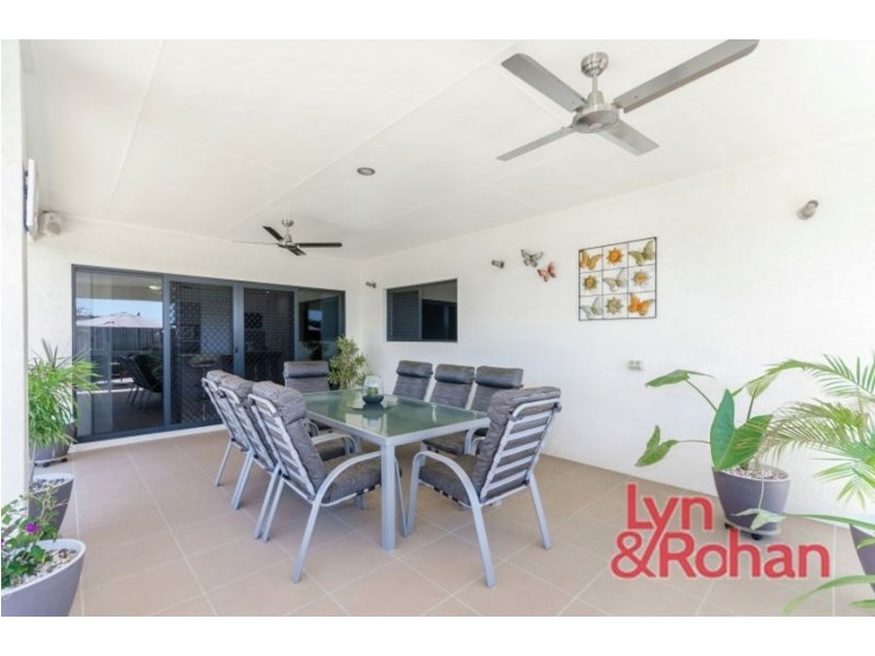 16 Makena Circuit, Burdell QLD 4818