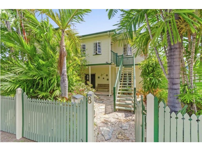 8 Soule Street, Hermit Park QLD 4812