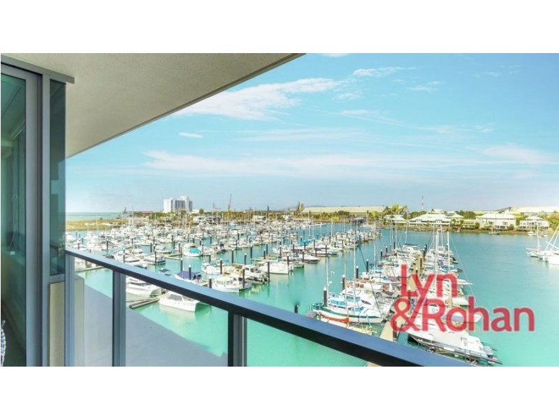 2504/6 Mariners Drive, Townsville City QLD 4810