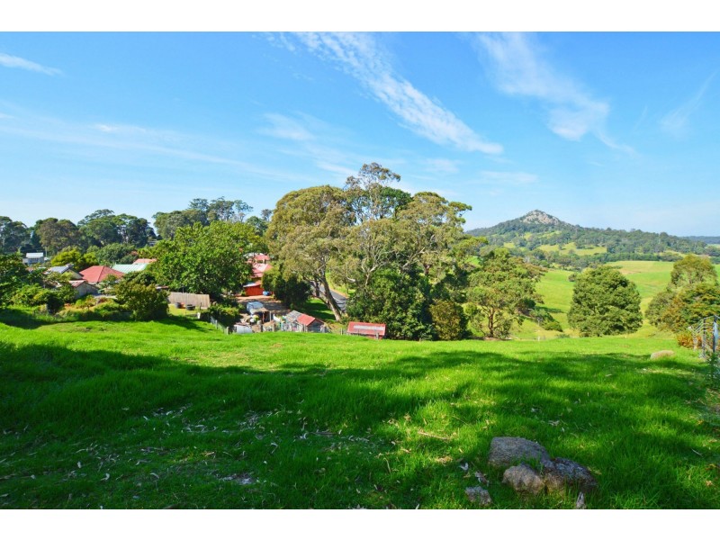 2 Bate Street, Central Tilba NSW 2546