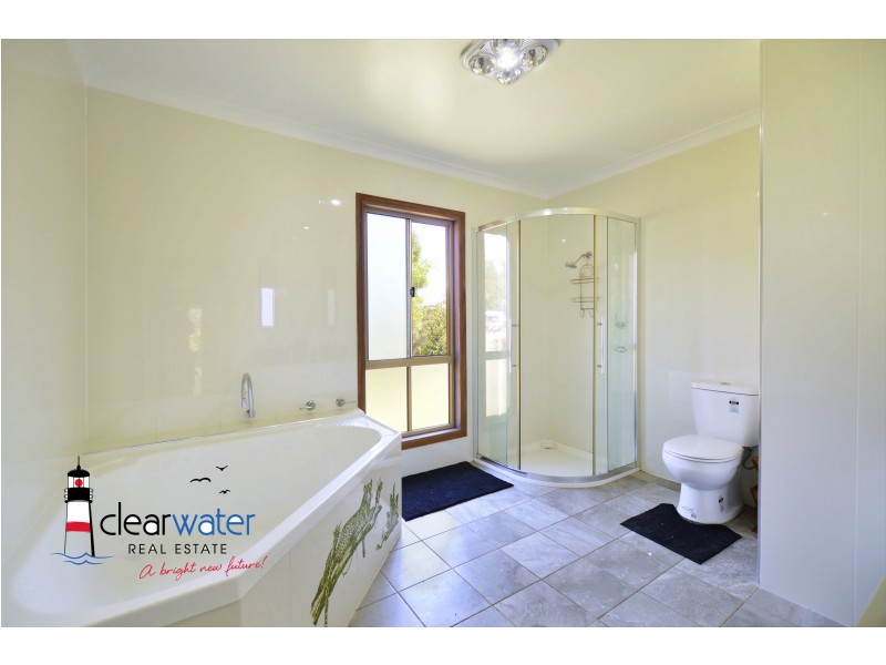 402 Old Hwy, Narooma NSW 2546